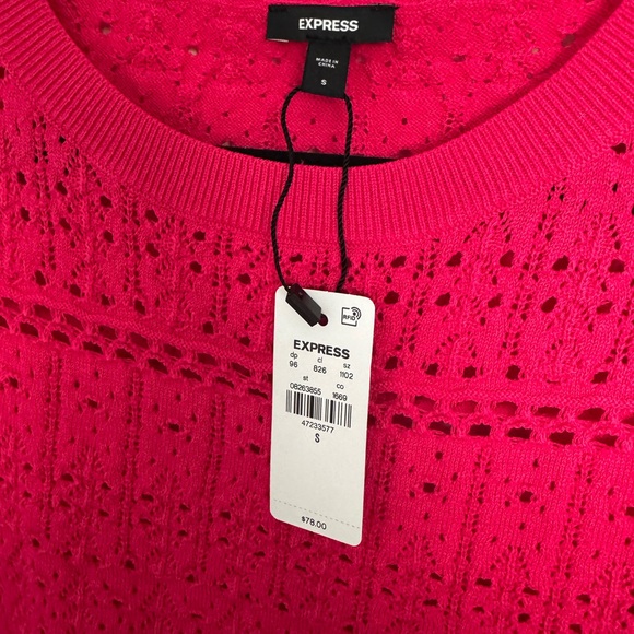 Express Sweater - Picture 2 of 3